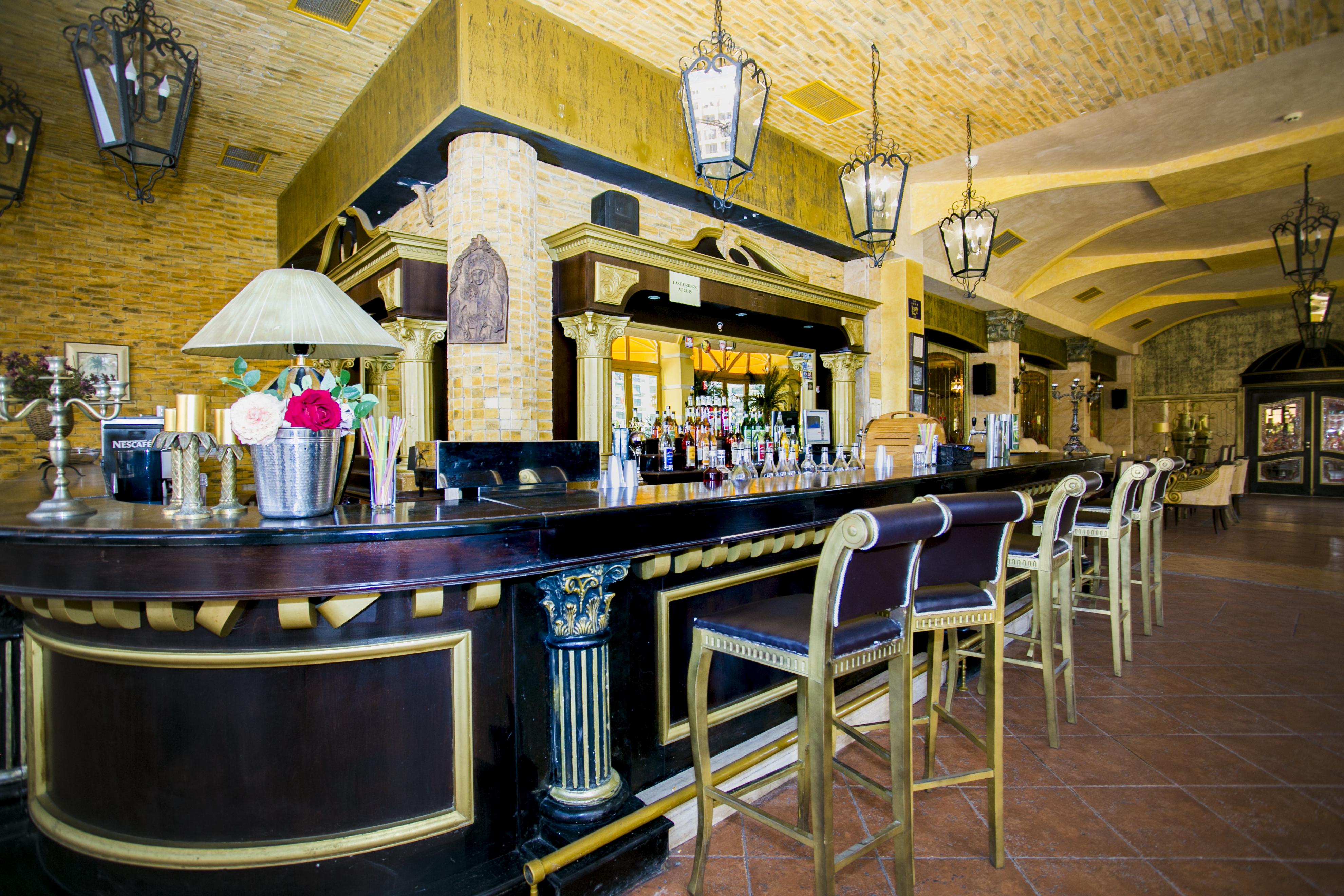 Imperial Palace Hotel Sunny Beach Eksteriør billede The bar at the hotel